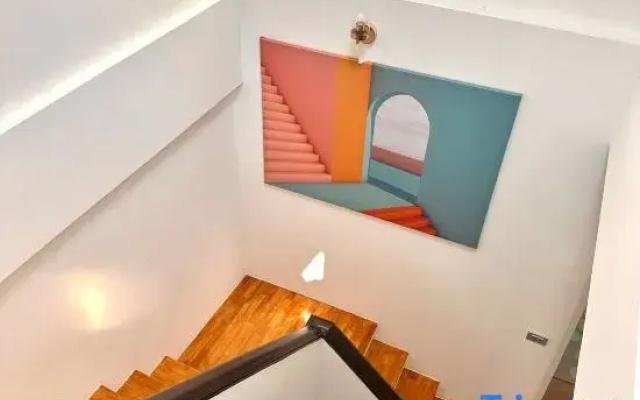 Stylish Modern Home 4Bedroom 7Bed 200m BTS PhraKhanong, 10min ThongLo