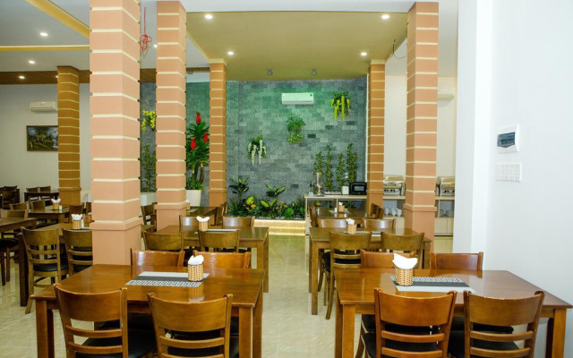 Lucky Hotel Nha Trang