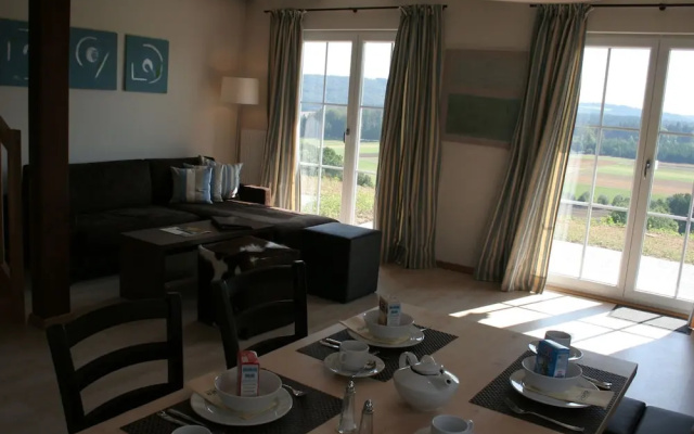 Luxurious holiday home with dishwasher, in the Hocheifel