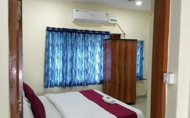 Hotel Lavish Inn