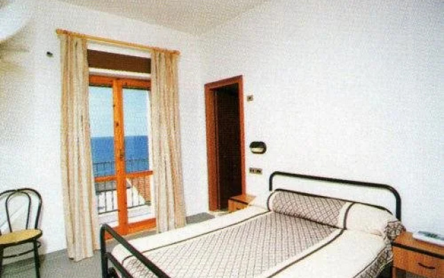 Hotel El.Mar.