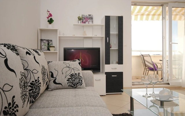 Apartment Rade