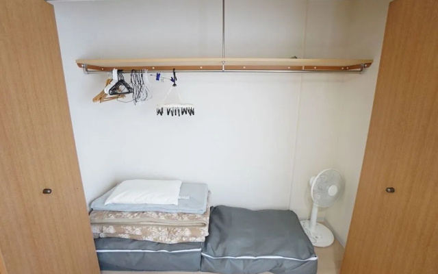 IK Minami6Jo Residence 1003