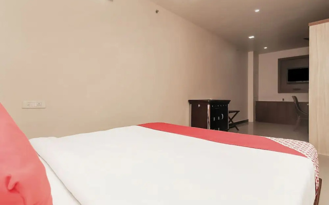 Grand Elite Hotel