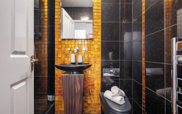 West End 1BR by Piccadilly & Soho