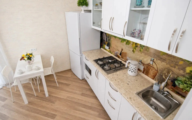 Квартира Spacious 3-Room Apartment Near the Black Sea