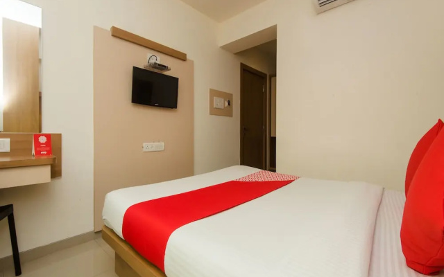 OYO 8207 Vashi
