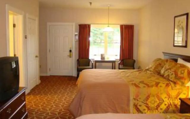 Ludlow Colonial Motel
