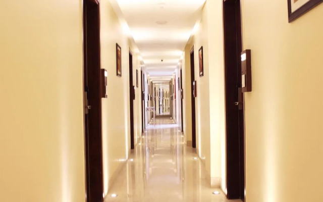 OYO 2637 Hotel Picasso Prive