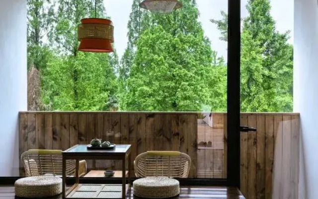 JinShuiJu Hotel & Restaurant