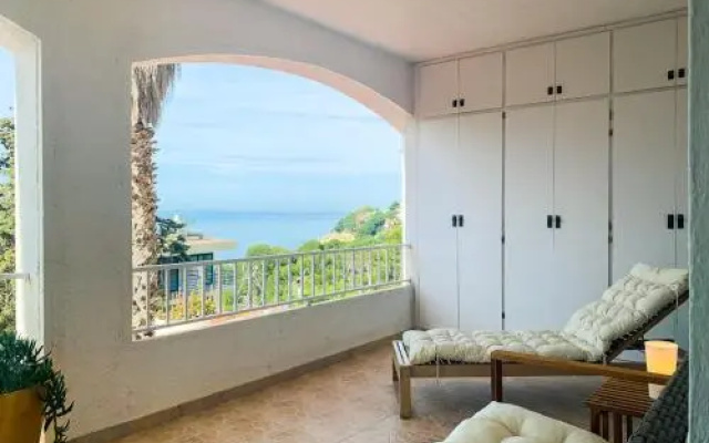 Apartment Canyelles