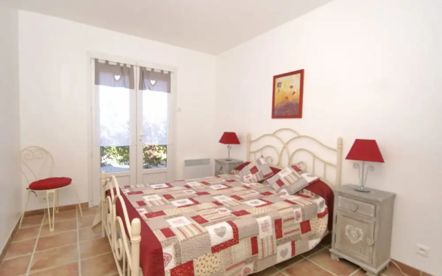 Pastoral Holiday Home With Terrace, Garden, Barbecue, Garage