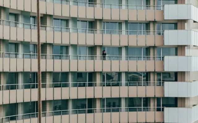 Chocolate Intercontinental Apartment