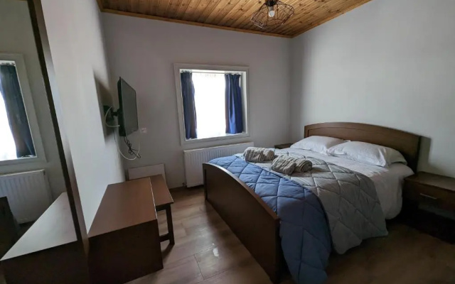 Archontiko Adamou