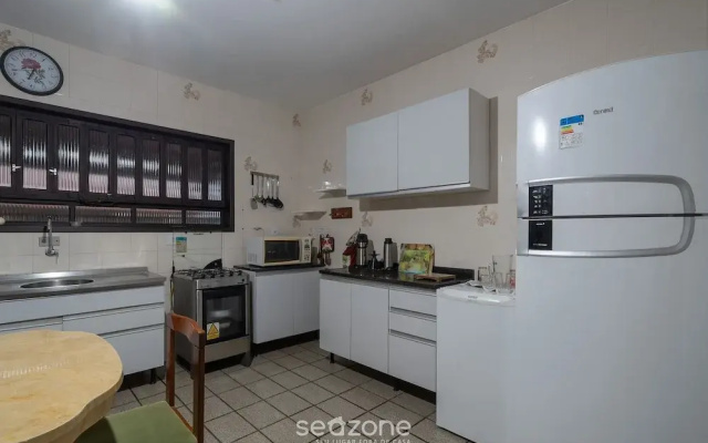 House 100m From the Beach in Barra Velha Aia2200