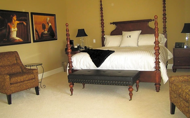 Crown Mansion Boutique Hotel & Villas
