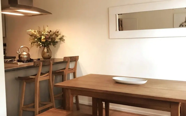 Warm 1 Bedroom Apartment with Balcony