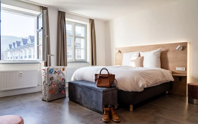 coucou Hotel