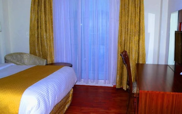 Blue Sky hotel