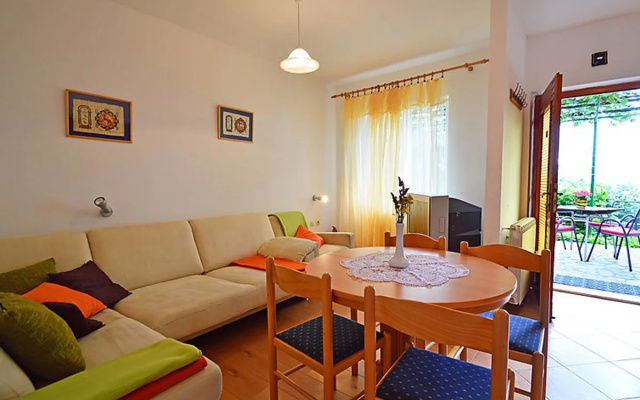 Apartment Zvonko Pöytyä 16215