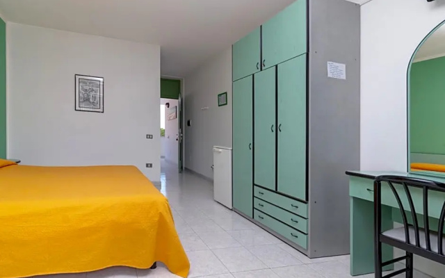 Mini Hotel