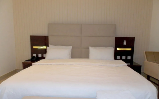 Full Moon Hotels