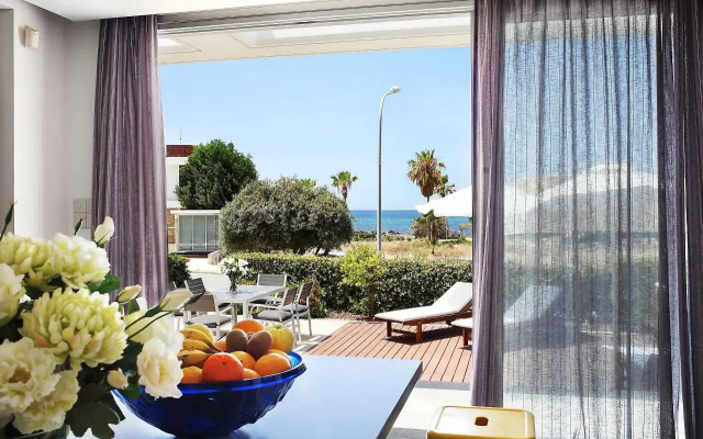 Paradise Cove Beach Villas
