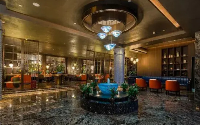 Weng'an Wanhe International Grand Hotel (Jinmei Times Square County Government)