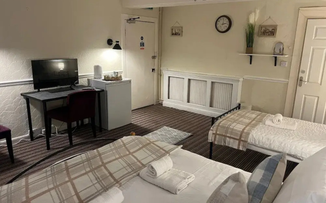 Edinburgh Travel Guest House