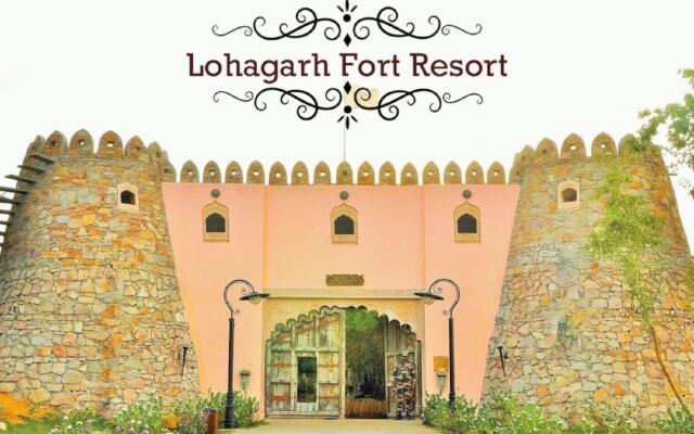 Отель Lohagarh Fort Resort вид на фасад