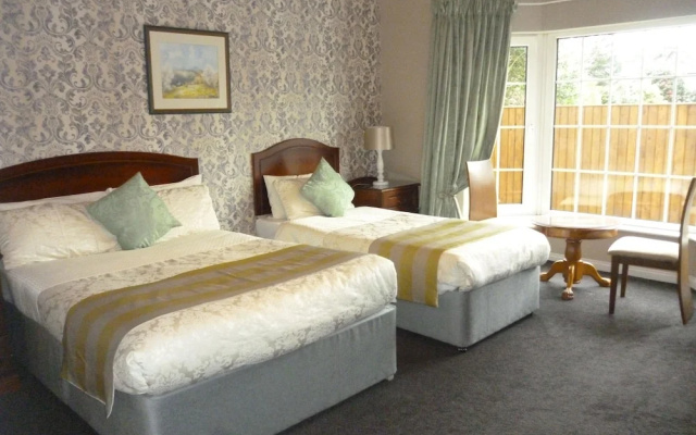 Killarney Inn