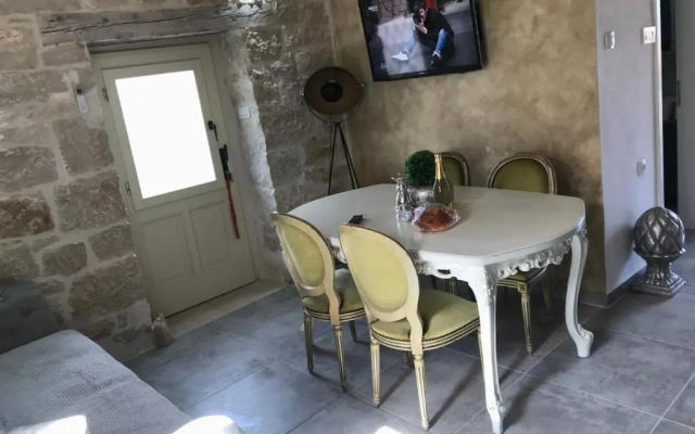 Stone house Chiara Seaview