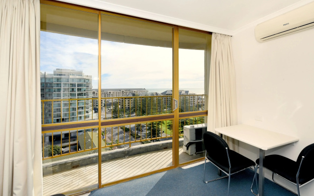 Atlantic Tower Motor Inn