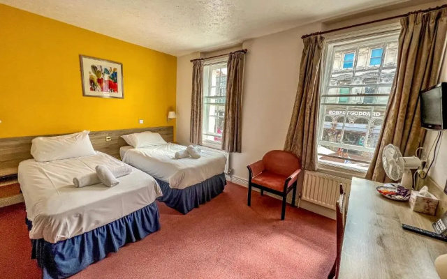 The Red Lion Hotel