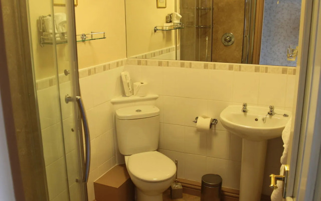 Kirkwood Guest House