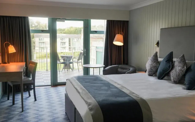 De Vere Cotswold Water Park Apartments