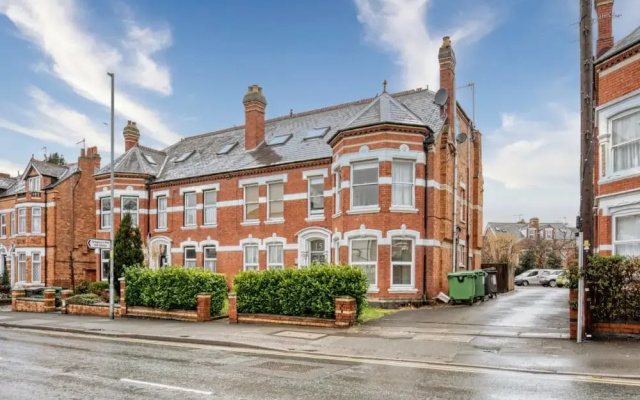 Host Stay Droitwich Road Apartment