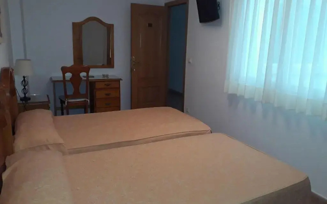 Hostal Roig 53