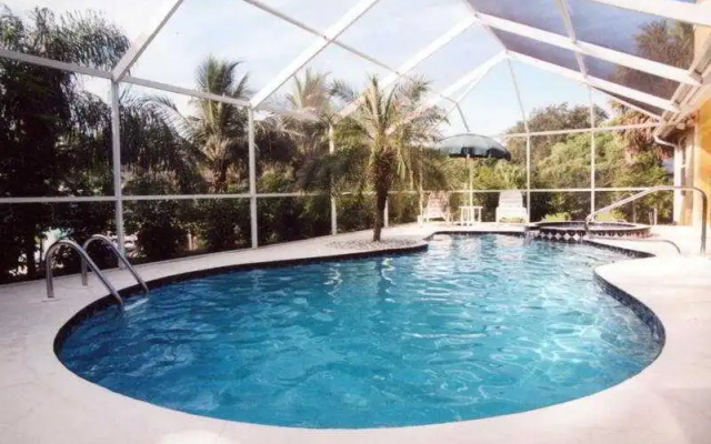 Gulf Coast Holiday Homes Naples