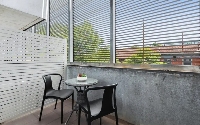 Beautifully Cosy St Kilda Apartment