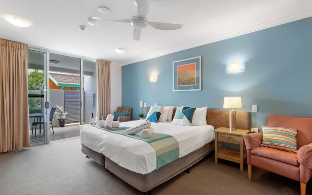 3BR Coolum Beach Escape