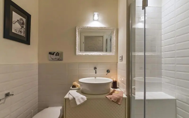 Don Giovanni Halldis Apartment