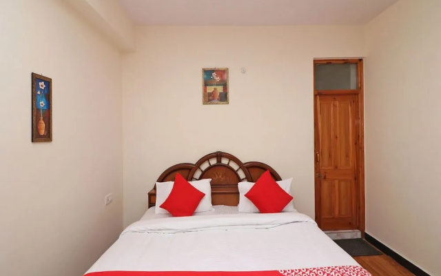 OYO 13317 Home Hill View 2BHK Mashobra