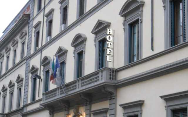 Hotel Giglio вид на фасад