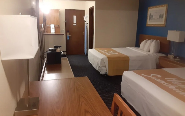 Rodeway Inn University