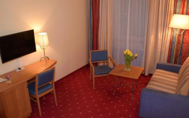 Hotel zum Goldenen Schiff