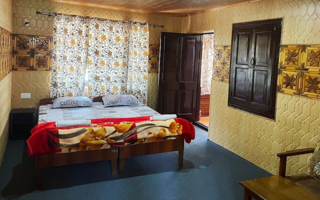 Lakshmi Guest House