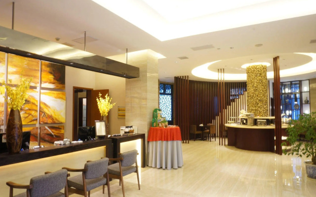 Baolong Homelike Hotel Changxing Branch