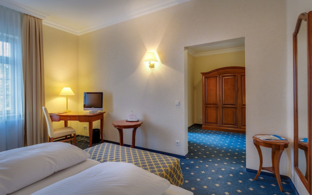 Seehotel Grossraeschen