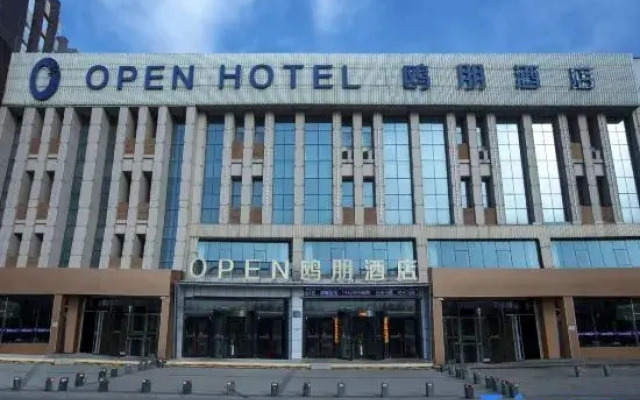 Open Hotel